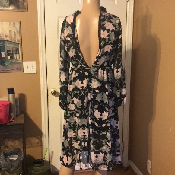 Alec led filles floral dress - Picture 6 of 8